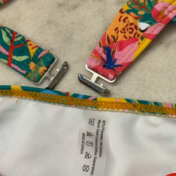 [NWT] Tropical Floral Bikini • SHIEN - Picture 6 of 7